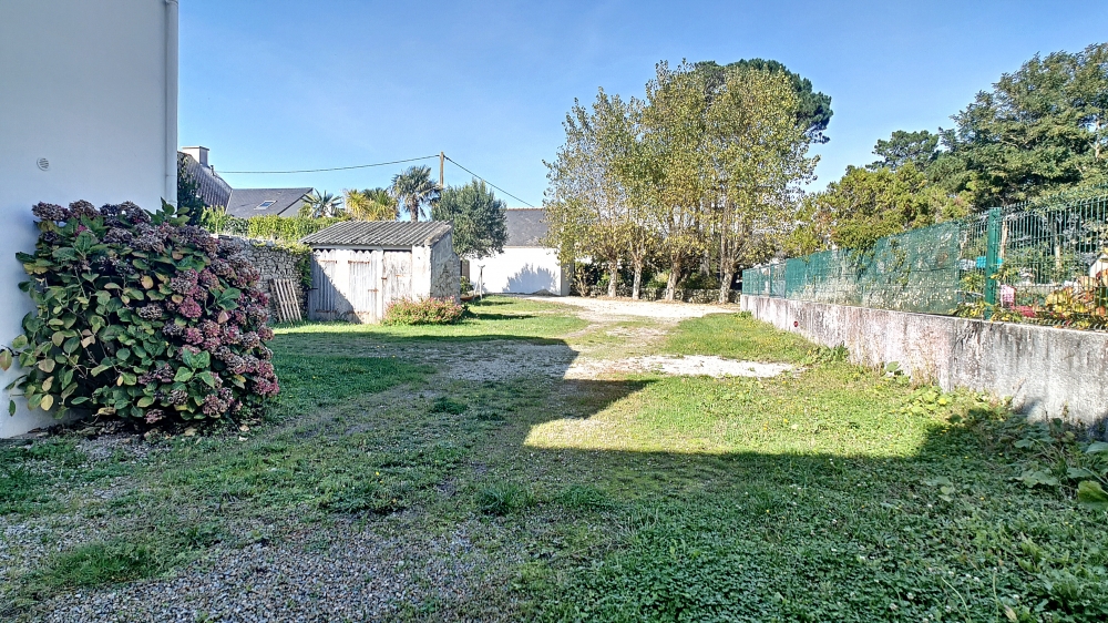 Propriété de 4 lots et jardin dans le Bourg - saint pierre quiberon - 4050-cour-nord
