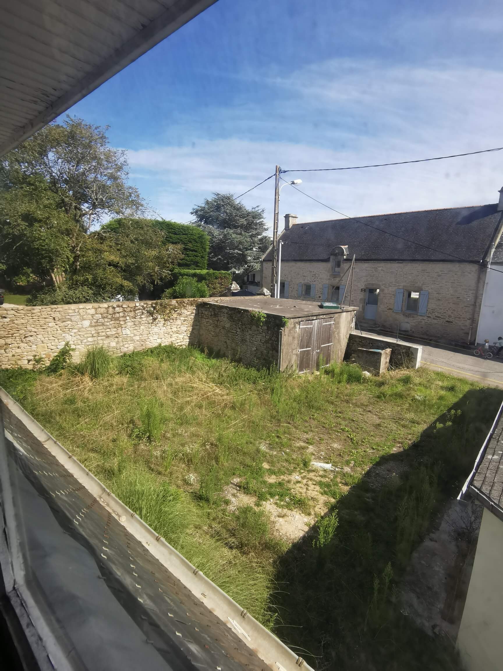 Bâtiment à rénover dans le bourg de Saint Pierre Quiberon - SAINT PIERRE QUIBERON - img-20230807-171128-resized-20230807-051953411