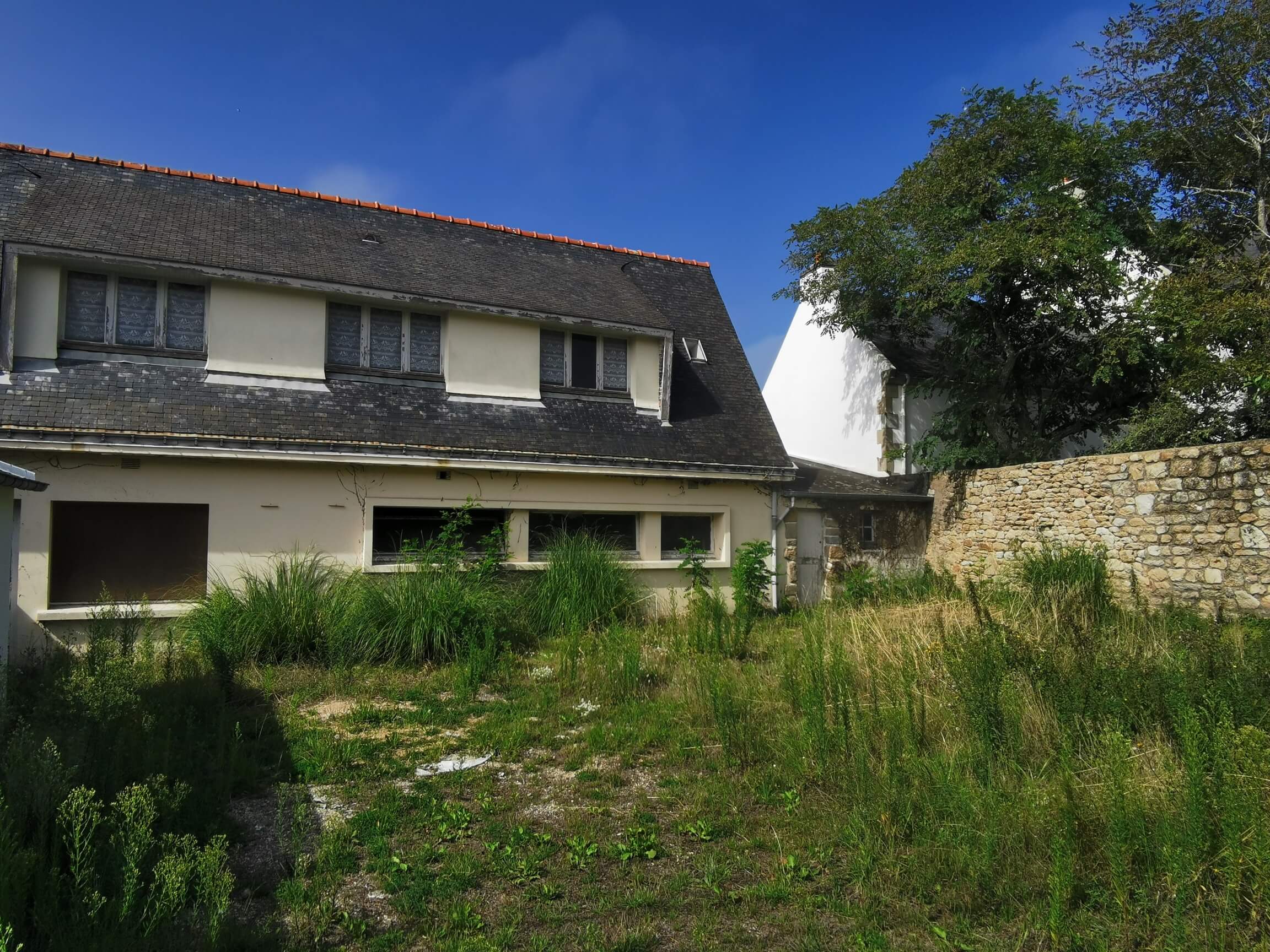 Maison à rénover dans le bourg de Saint Pierre Quiberon - SAINT PIERRE QUIBERON - img-20230810-165118-resized-20230811-041939289